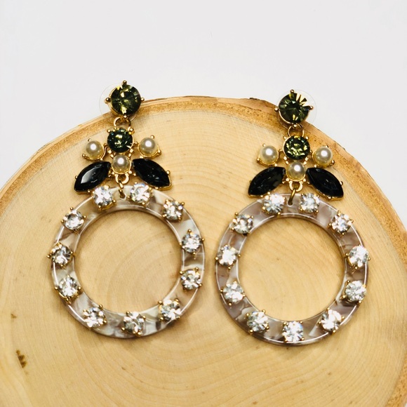 Marjorie Cream Circle Dangle Crystal Earrings Gorg - Picture 4 of 7